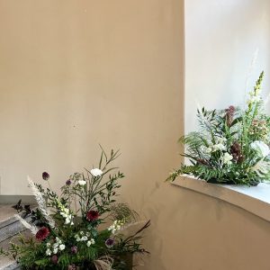 Kukka-asetelma pari